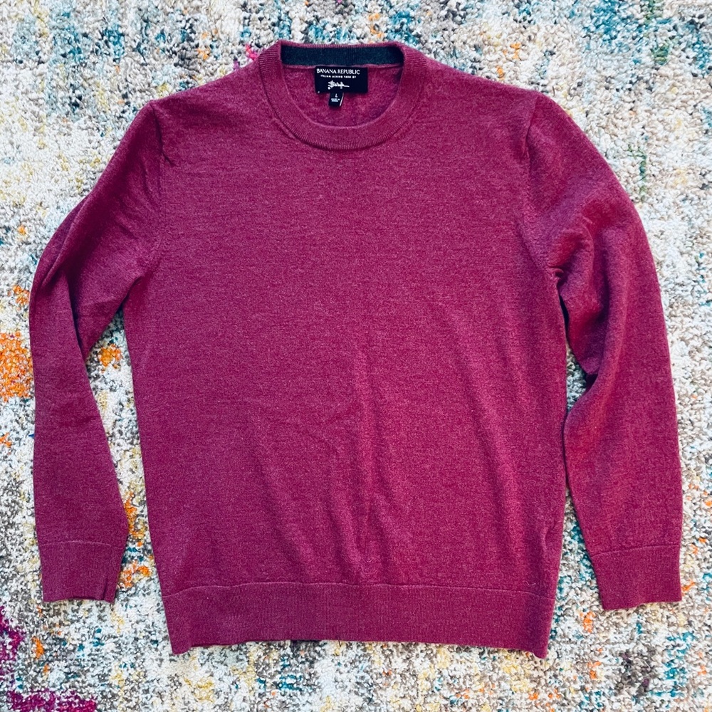 Banana Republic 100% Merino Wool Crewneck Sweater-Dark Pink/Fuschia Size Large